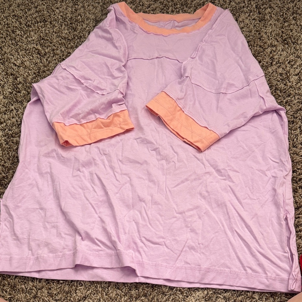 Amazon Essentials Women's Short Sleeve Tee - Lavender and Peach